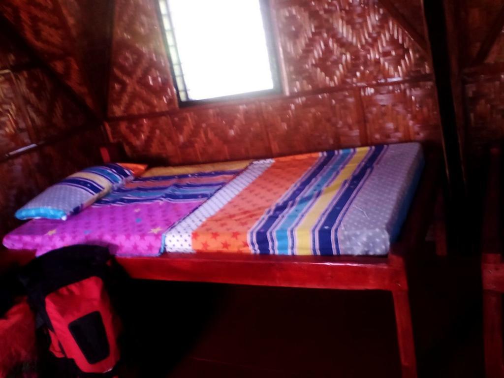 Lennon'S Place Backpacker Hostel Panglao Δωμάτιο φωτογραφία