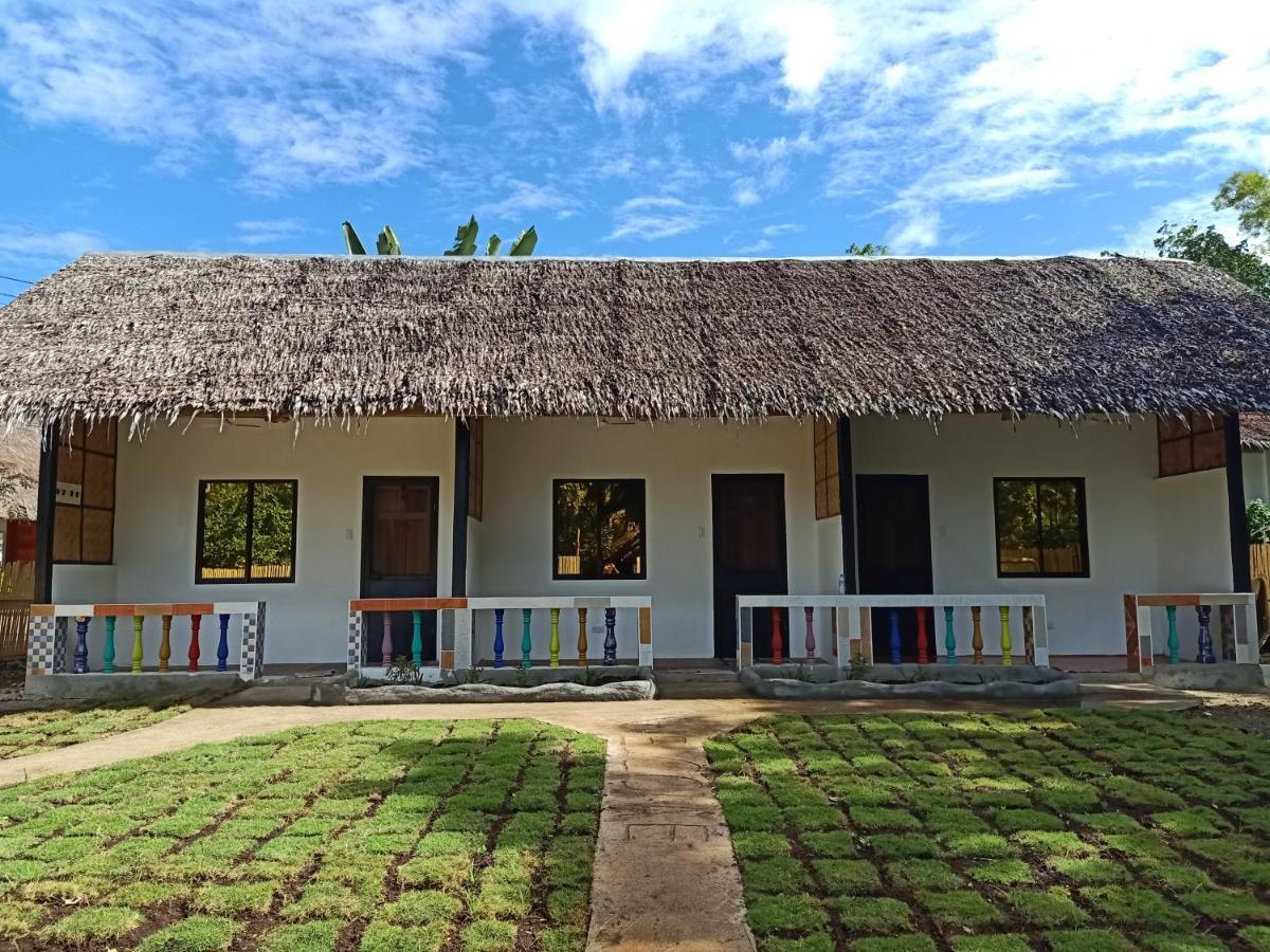 Lennon'S Place Backpacker Hostel Panglao Εξωτερικό φωτογραφία
